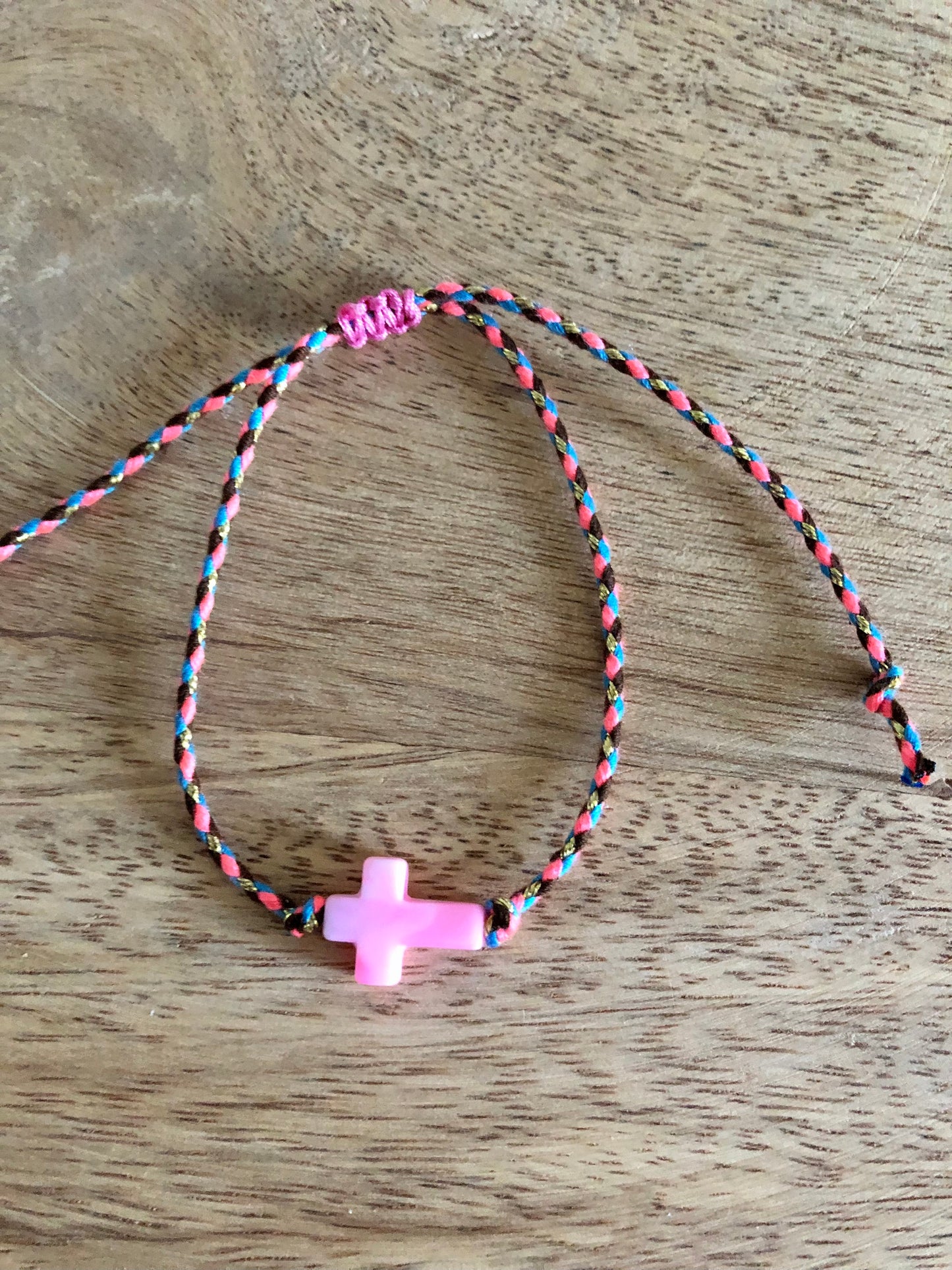 Bracelets Croix Colorés