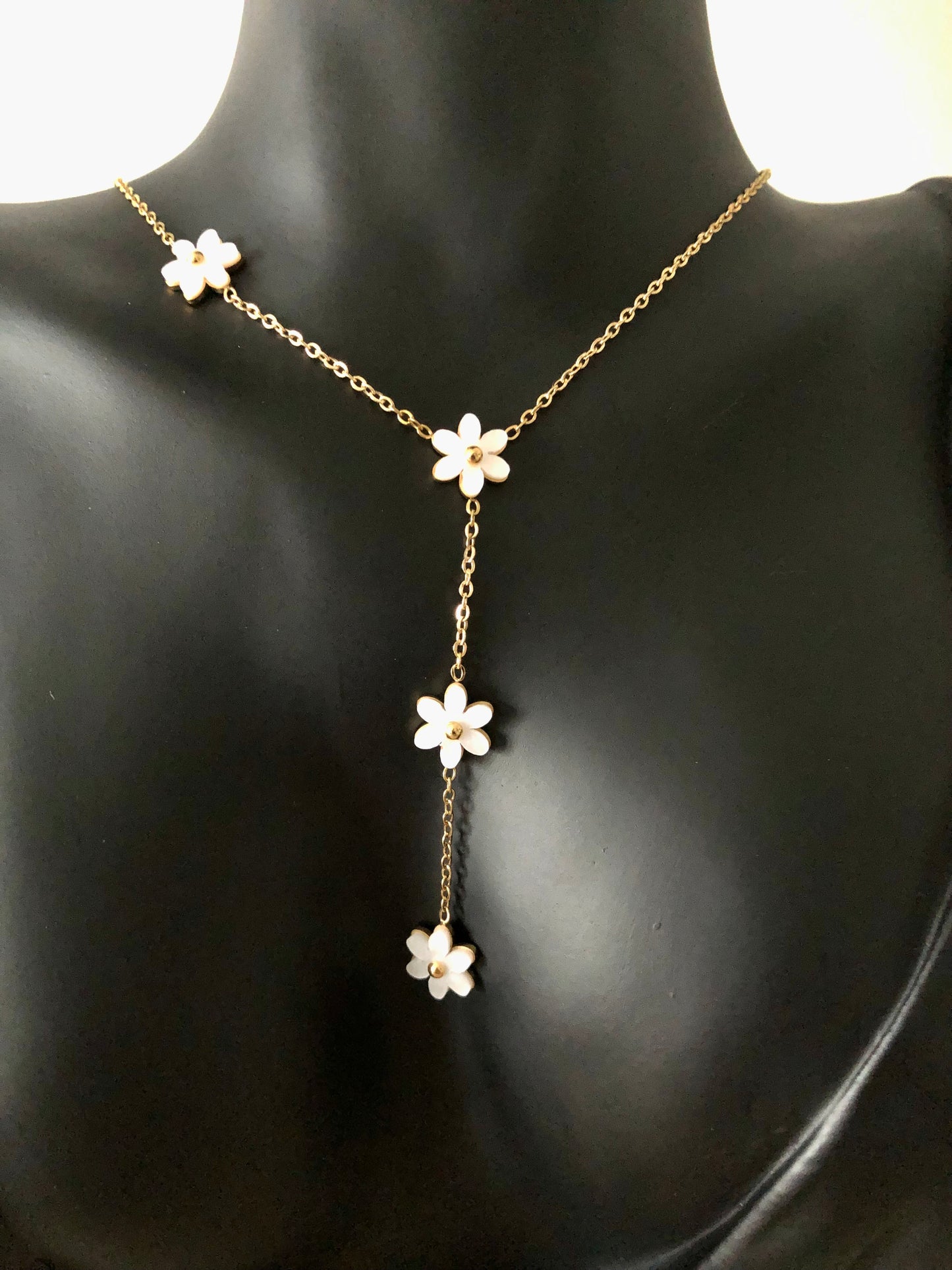 Collier Marguerite Blanche