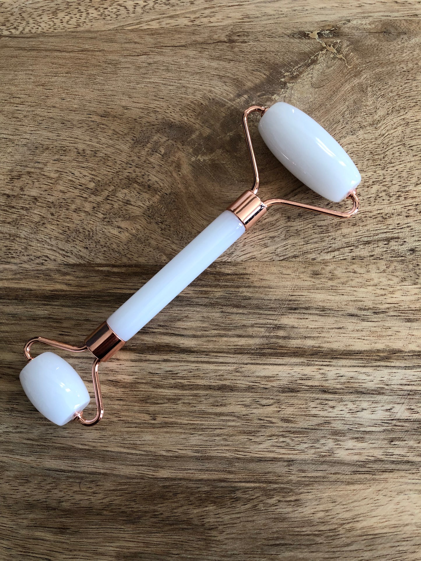 Rouleau de Jade Blanc