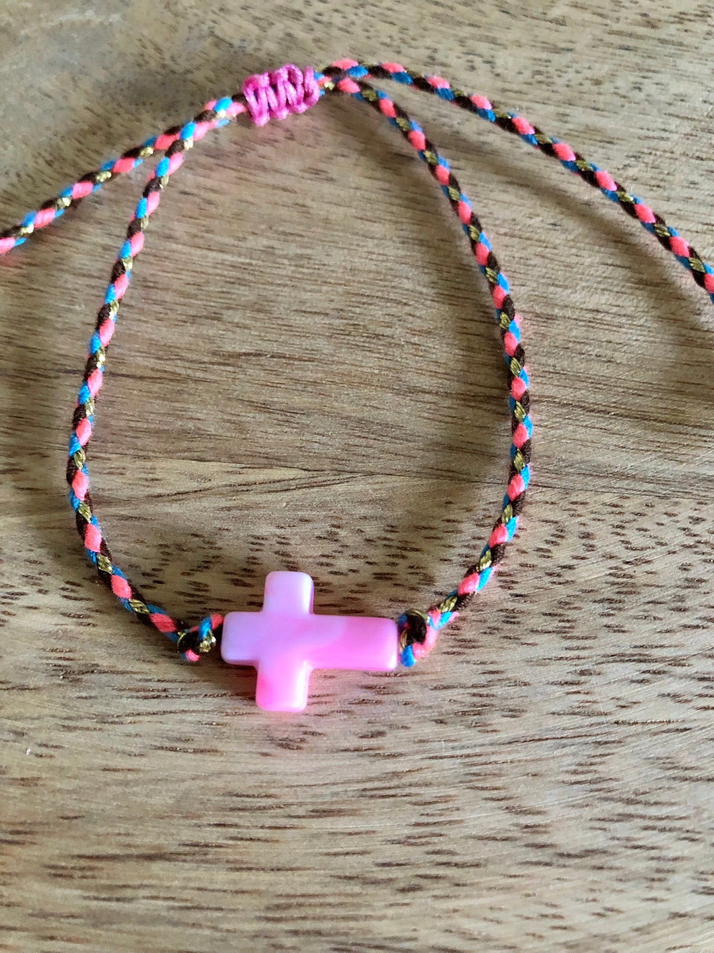 Bracelets Croix Colorés