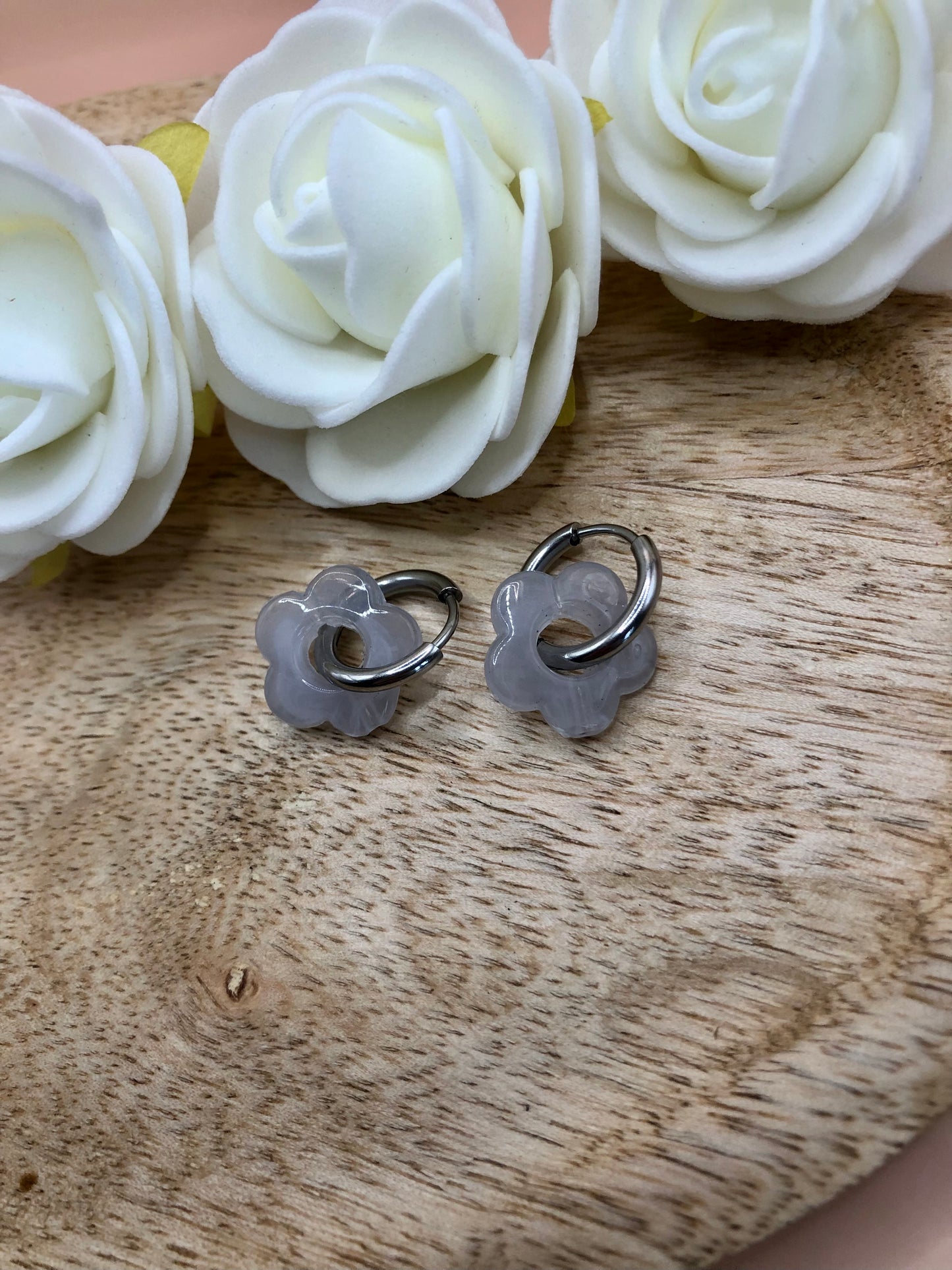 Boucles d’Oreilles Fleurs Percées - Fumées