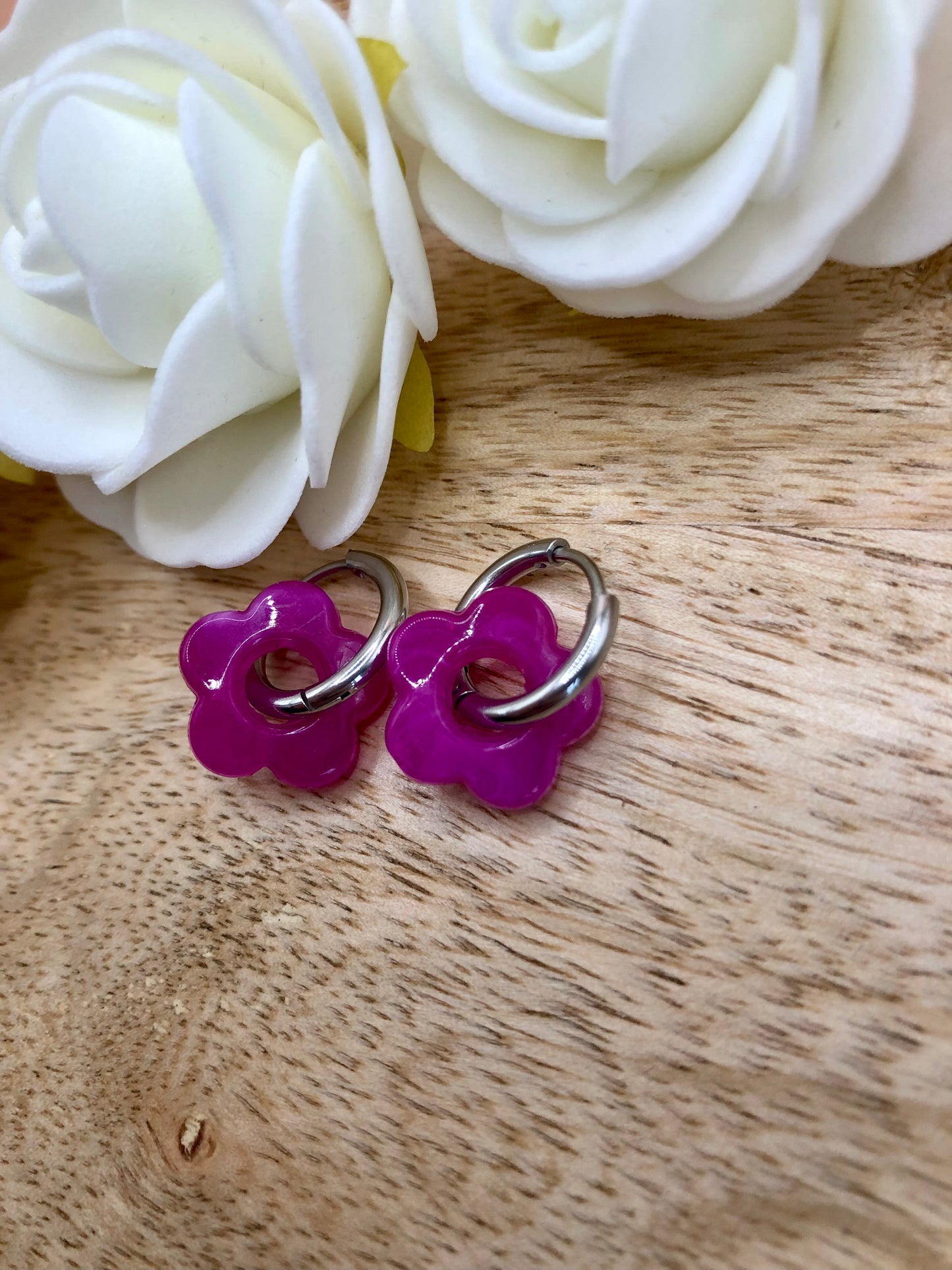 Boucles d’Oreilles Fleurs Percées - Roses/Violettes