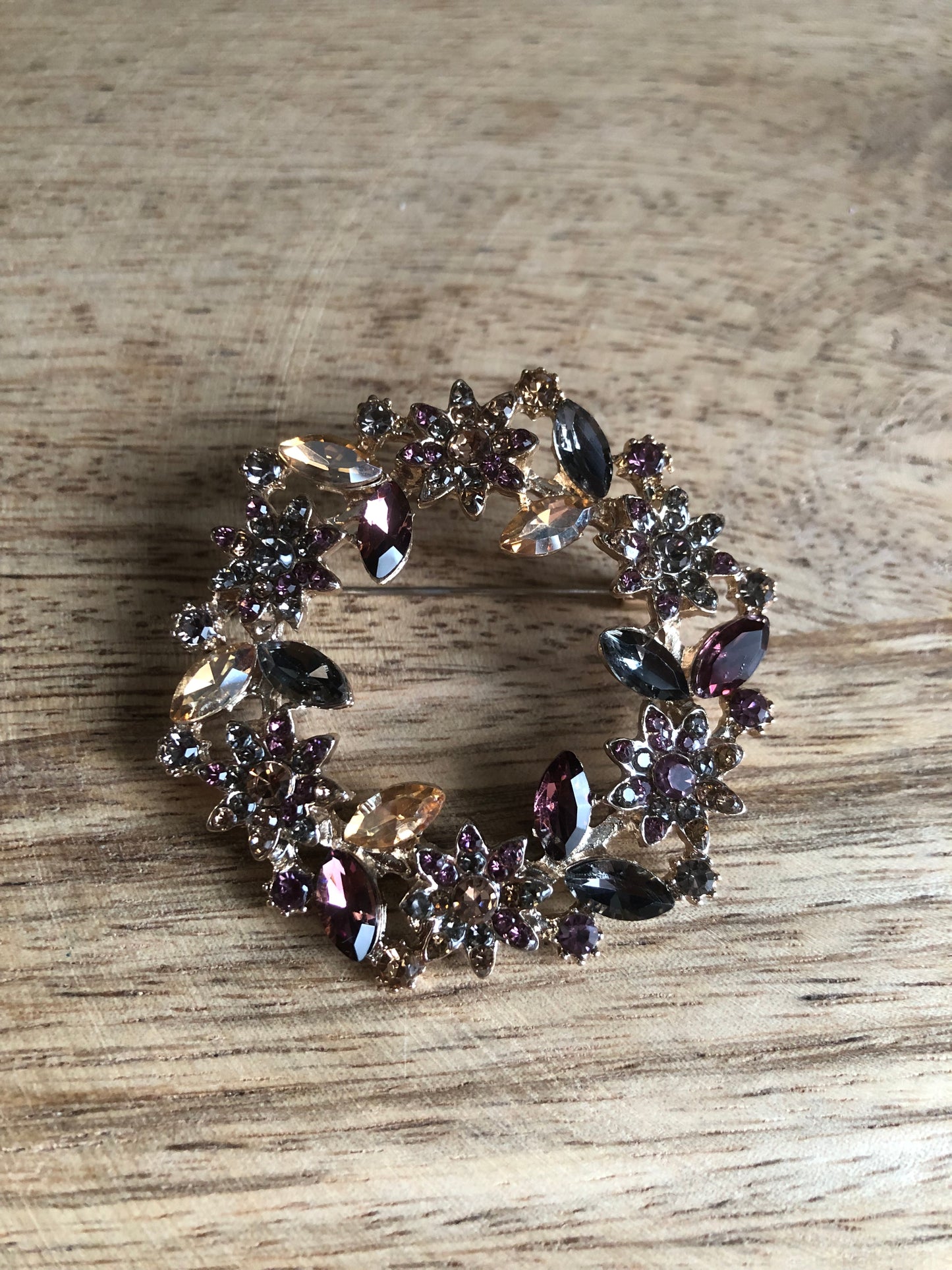 Broches Couronnes de Fleurs