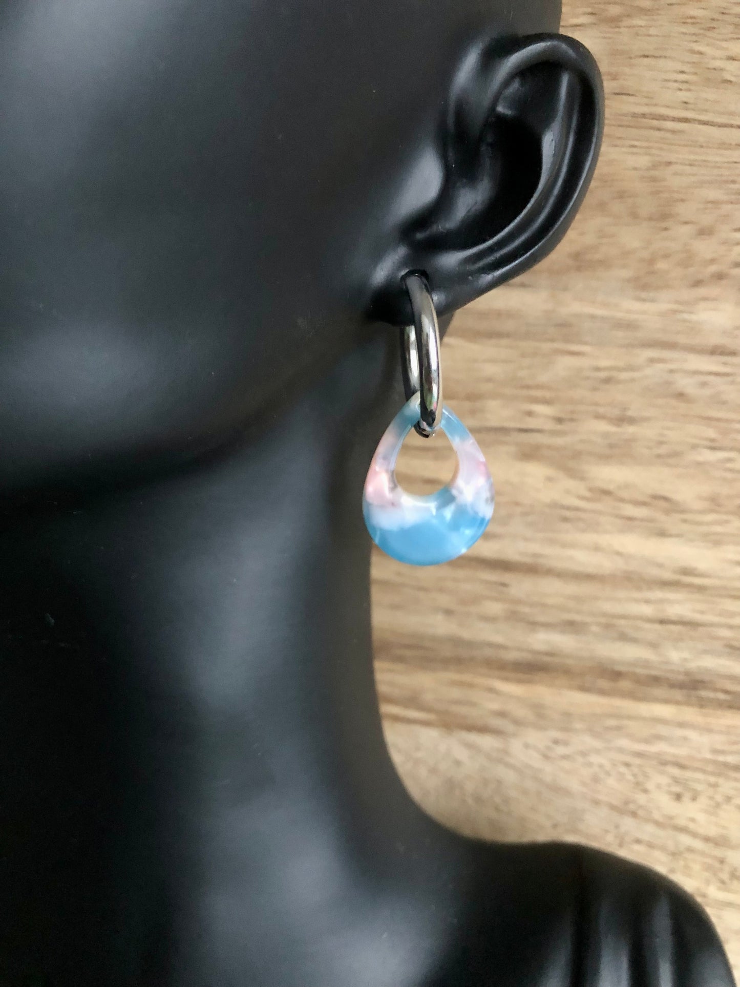 Boucles d’Oreilles Gouttes Colorées - Bleues Roses