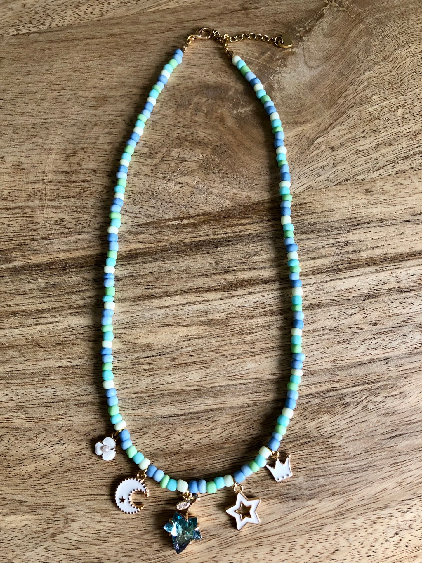 Collier à Breloques - Bleuté & Vert