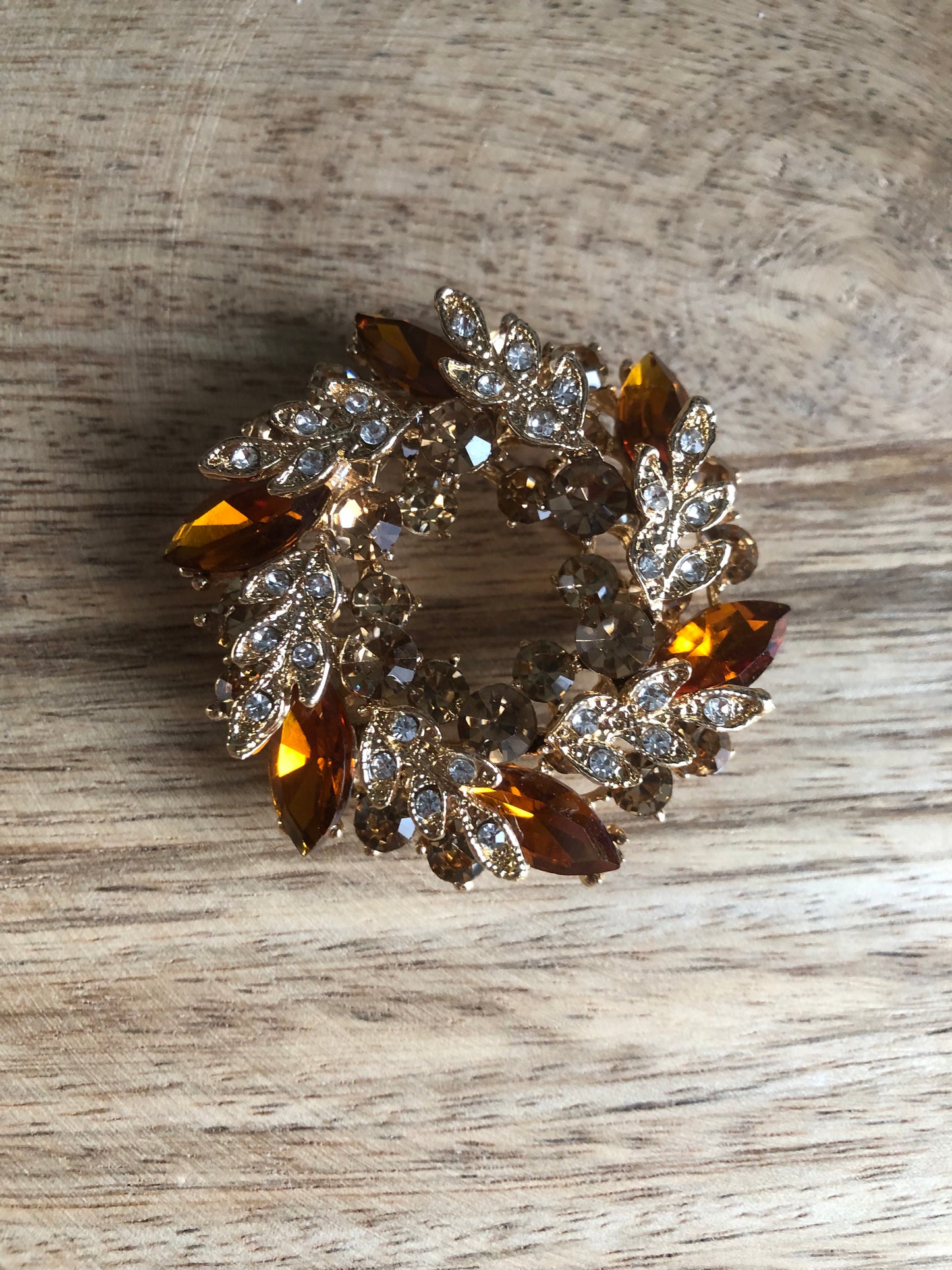 Broches Couronnes de Fleurs