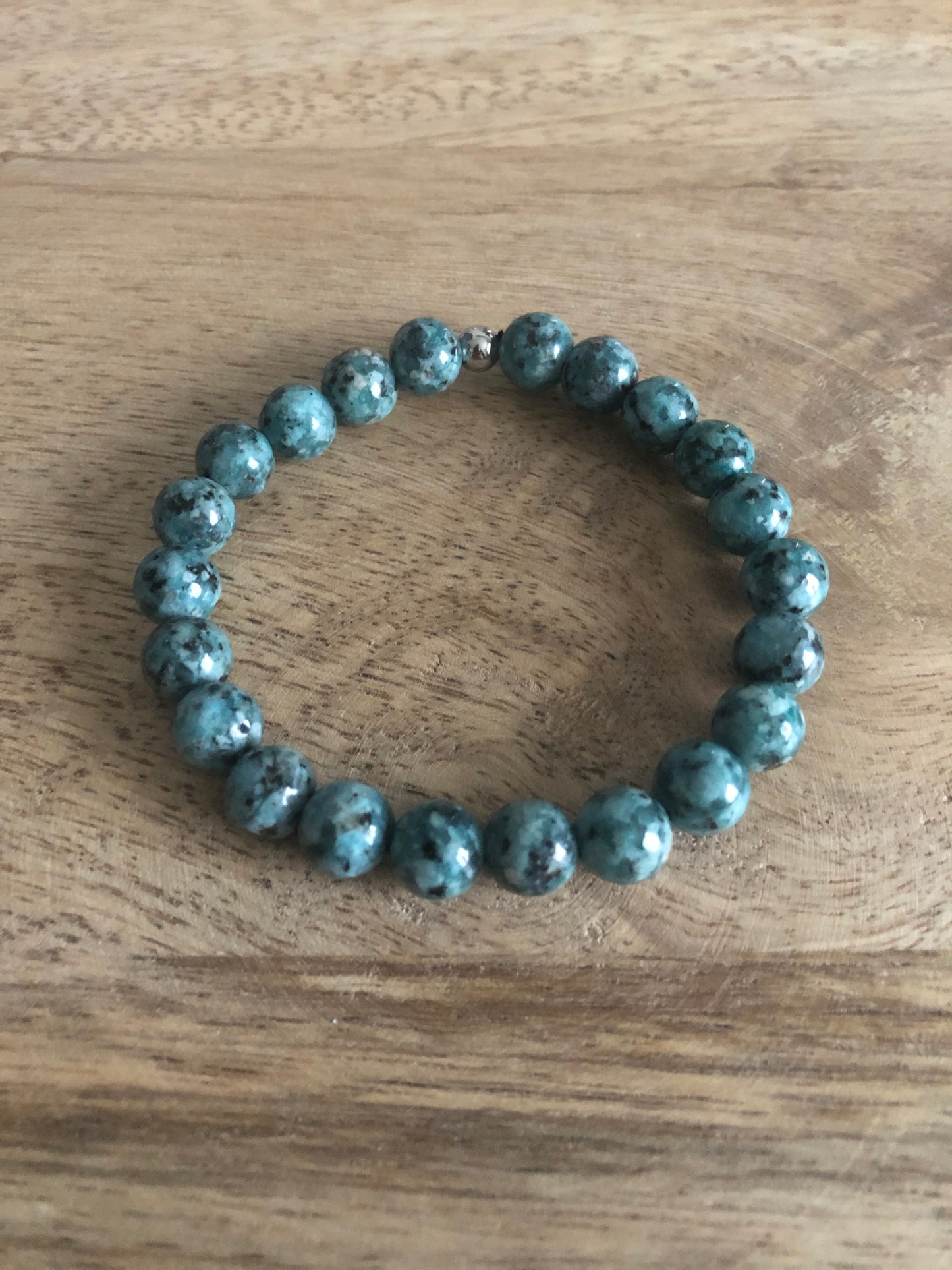 Bracelet Nourissant en Jaspe Kiwi