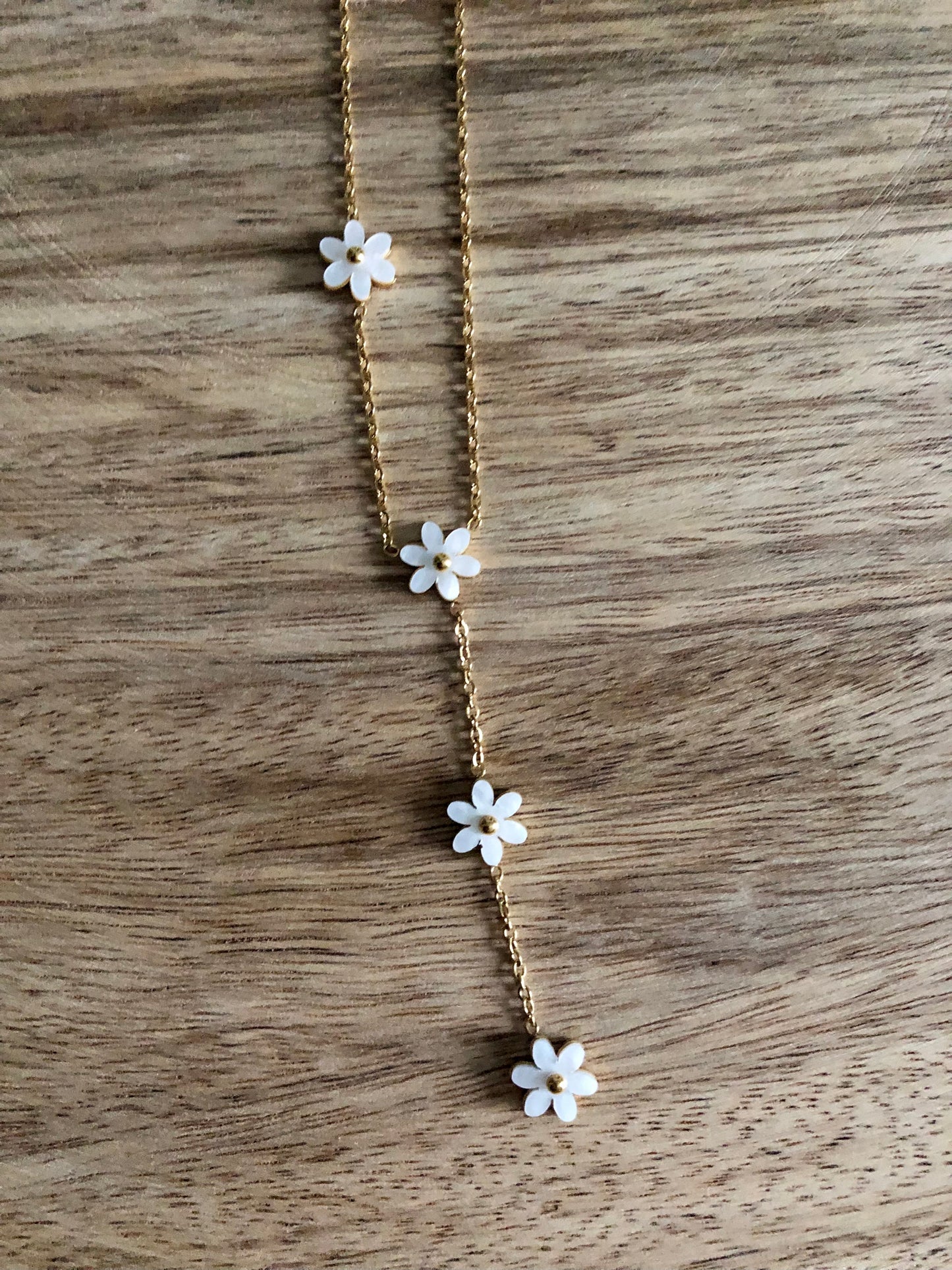 Collier Marguerite Blanche