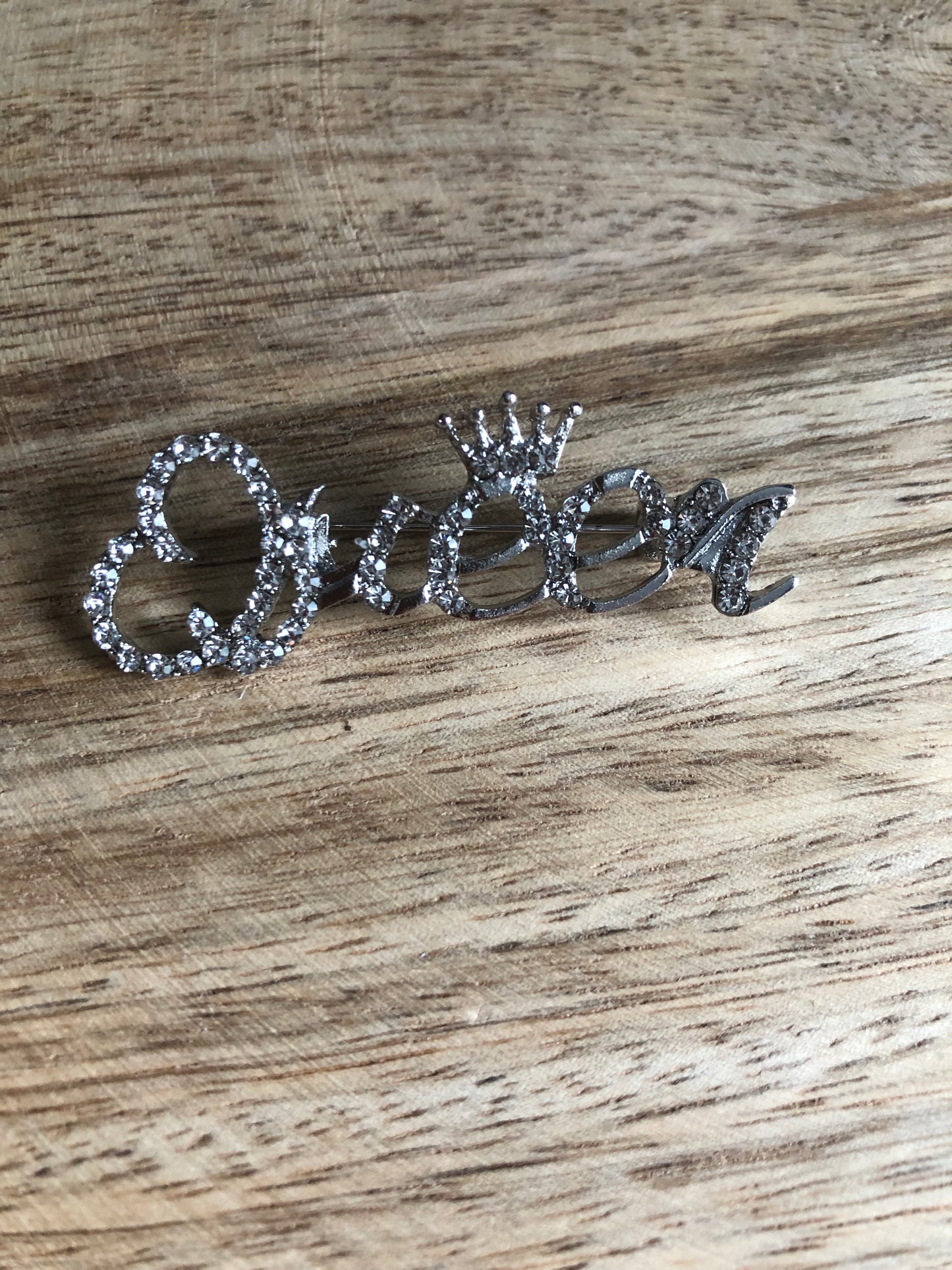 Broches Queen