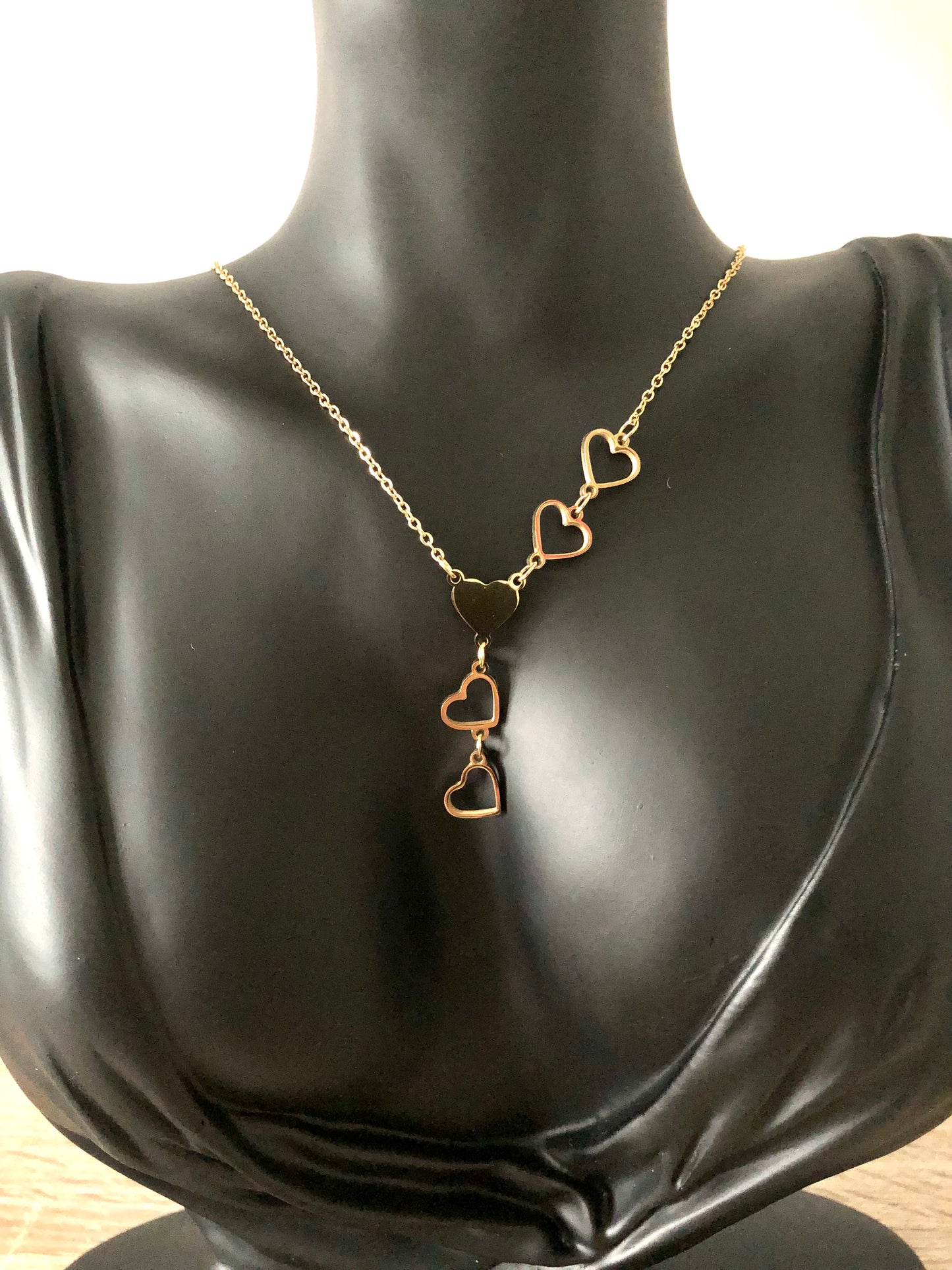 Collier « All you need is Love »