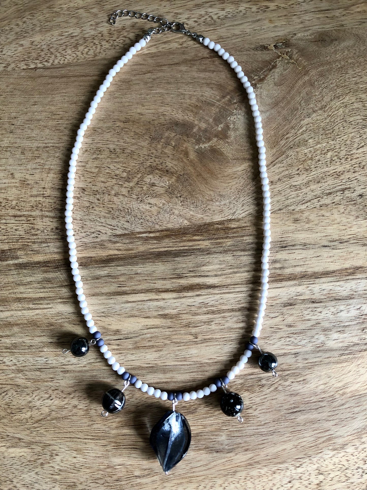 Collier à Breloques - Noir