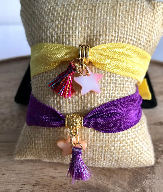 Bracelet Ruban Elastique & Breloque Etoile Nacre