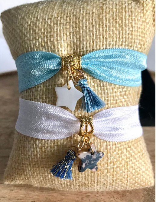 Bracelet Ruban Elastique & Breloque Etoile Nacre