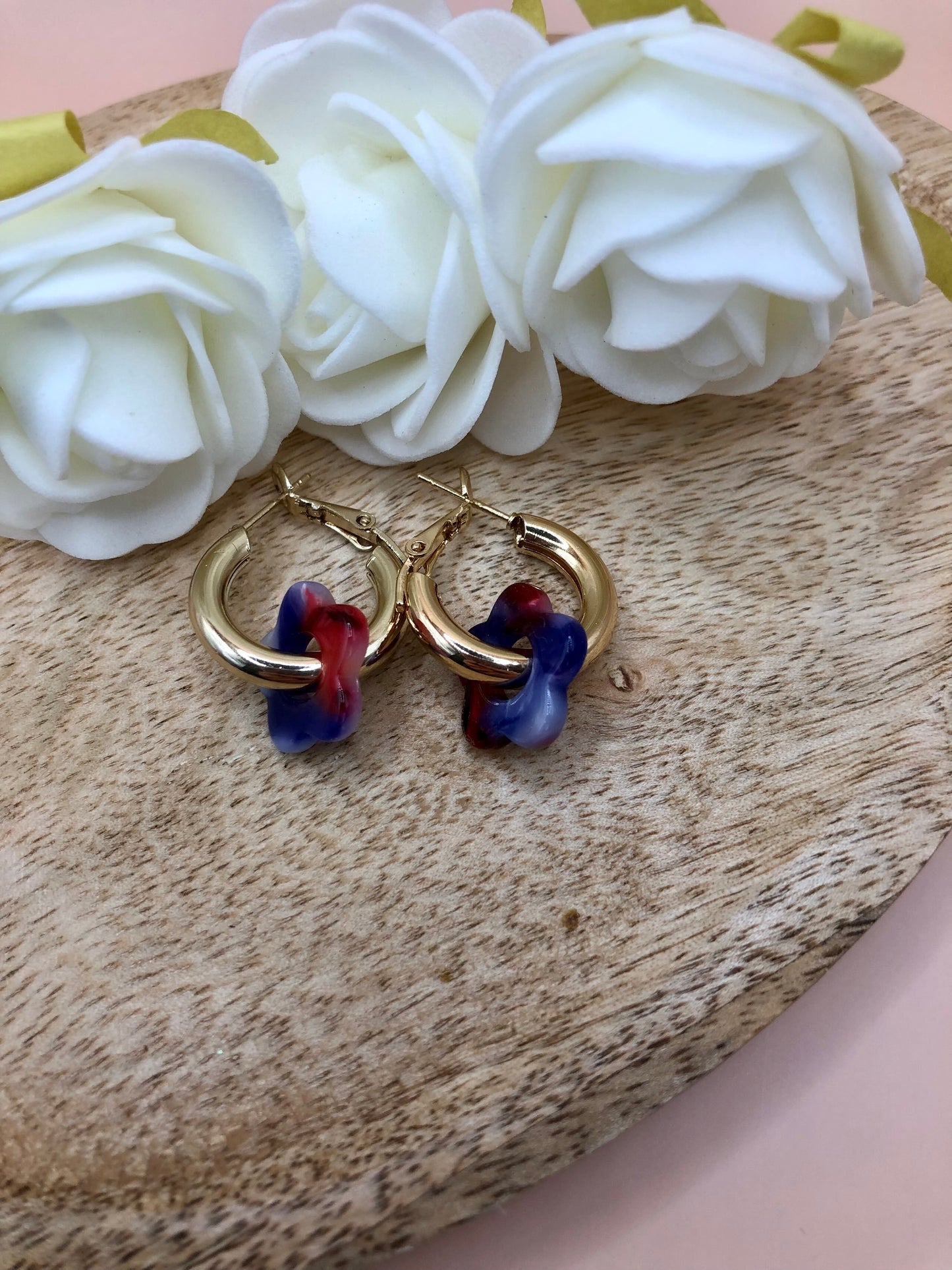 Boucles d’Oreilles Fleurs Percées - Bleues Océan