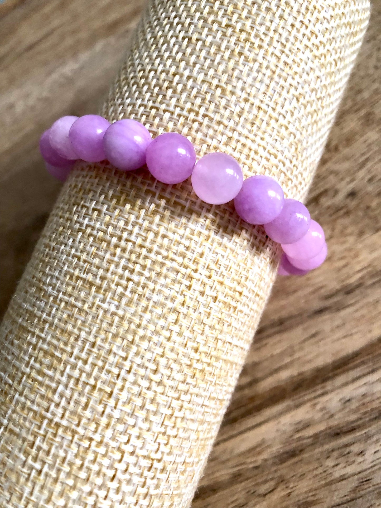 Bracelet Rayonnant en Jade Violet