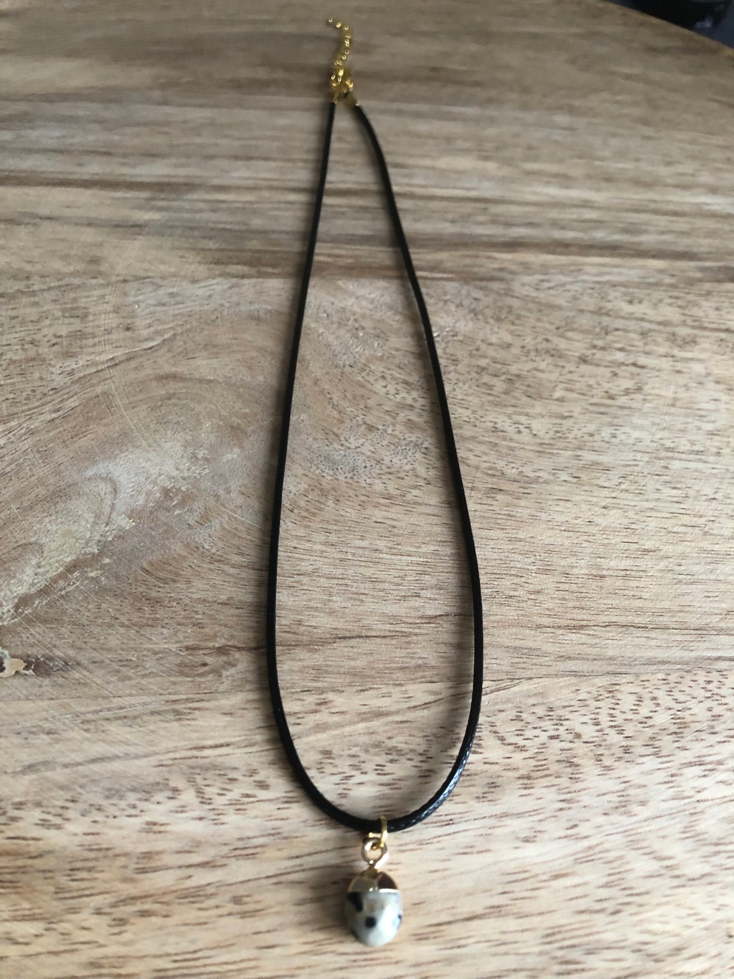 Collier Acceptation en Jaspe Dalmatien