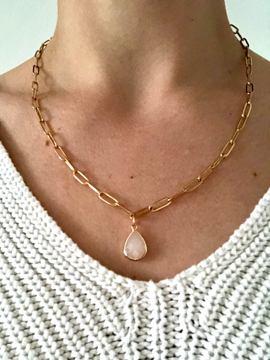Collier Féminité en Pierre de Lune